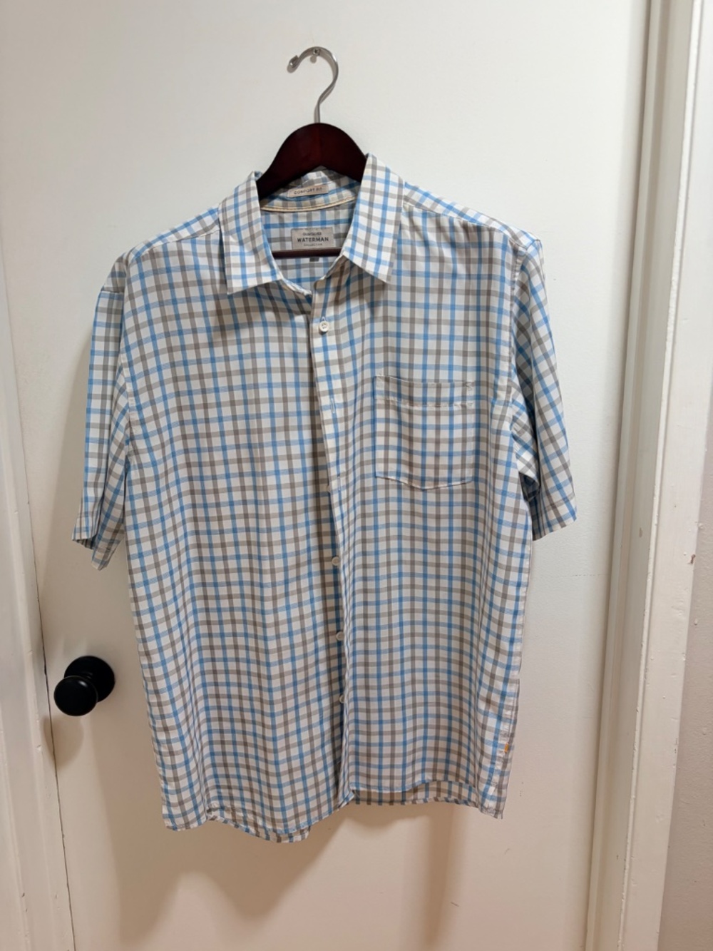 Quiksilver Waterman Men’s Button-Up Shirt